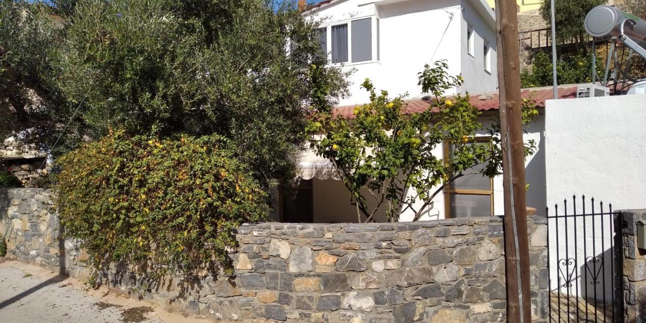 Traditional House In Holiday home